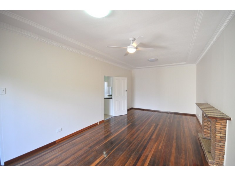 44 Carrisbrook Avenue, Punchbowl NSW 2196