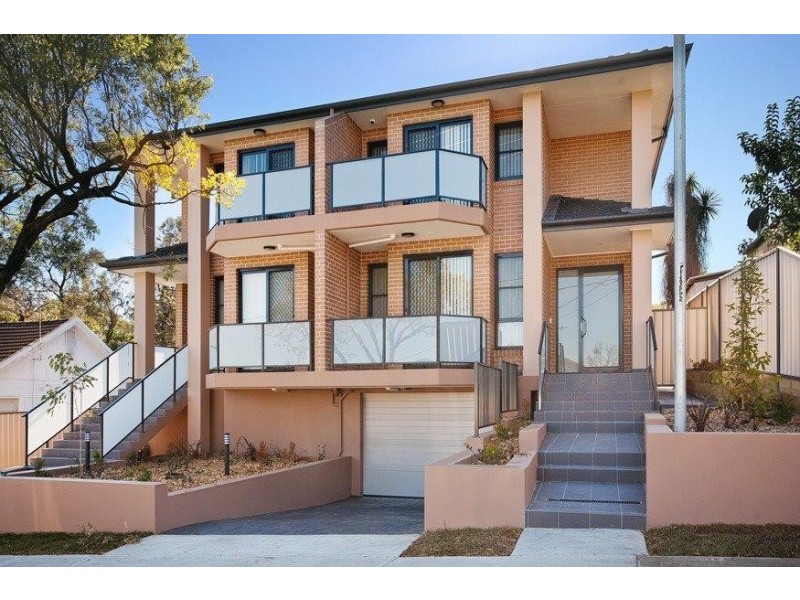 2/6 Townsend Street, Condell Park NSW 2200