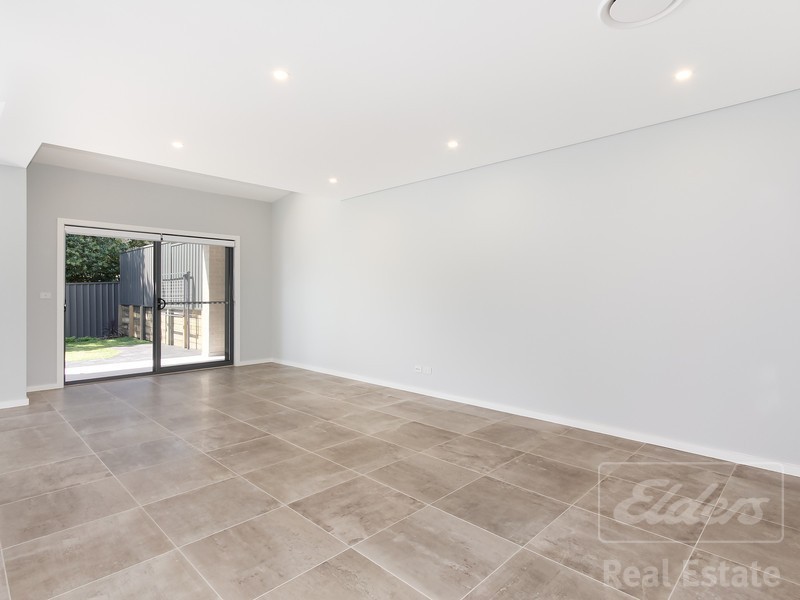 36 Donington Avenue, Georges Hall NSW 2198