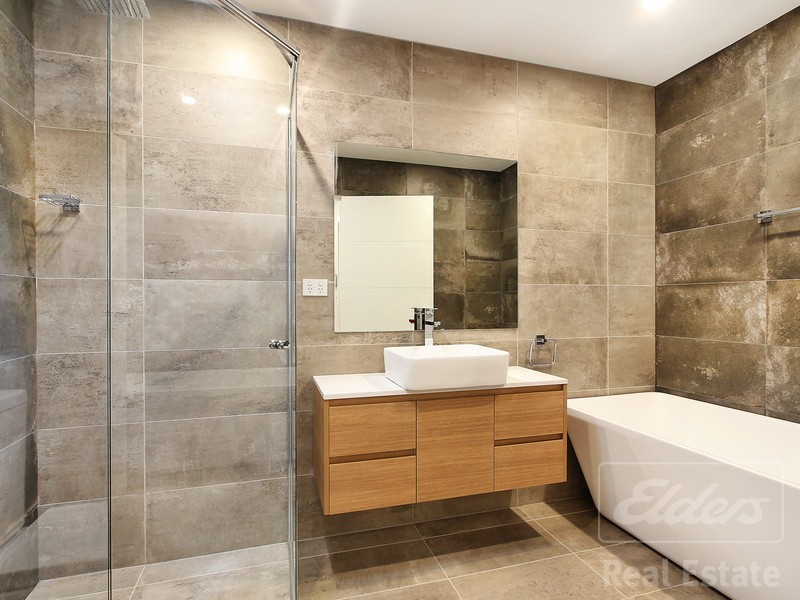 36 Donington Avenue, Georges Hall NSW 2198