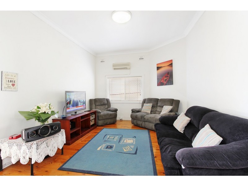 6a Fenwick Street, Yagoona NSW 2199