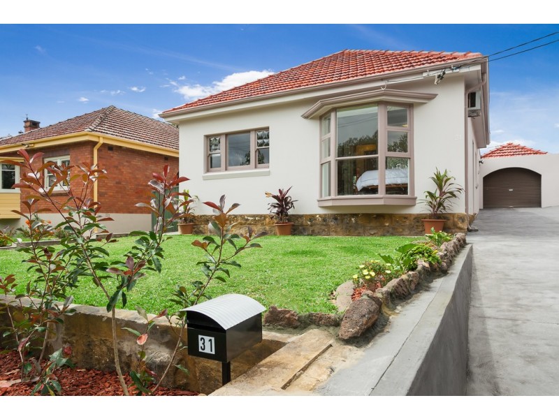 31 Mount Lewis Avenue, Punchbowl NSW 2196