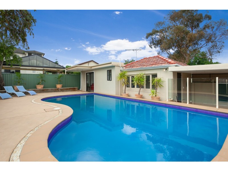 31 Mount Lewis Avenue, Punchbowl NSW 2196