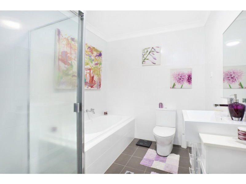 6/38 Cairds Avenue, Bankstown NSW 2200