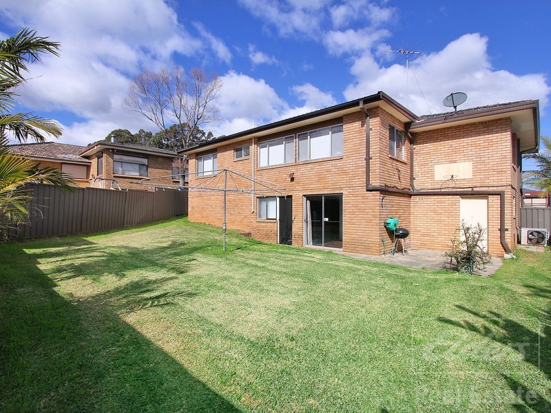6 Grace Avenue, Condell Park NSW 2200