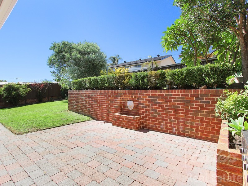 6 Yuluma Close, Bangor NSW 2234