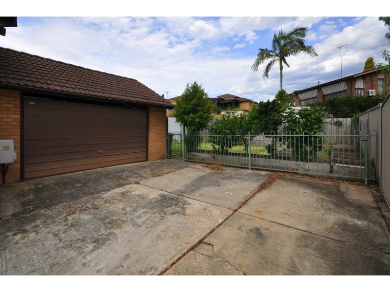 3 Brooke Street, Bass Hill NSW 2197