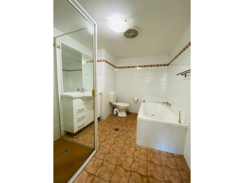 22/1-5 Bungalow Crescent, Bankstown NSW 2200