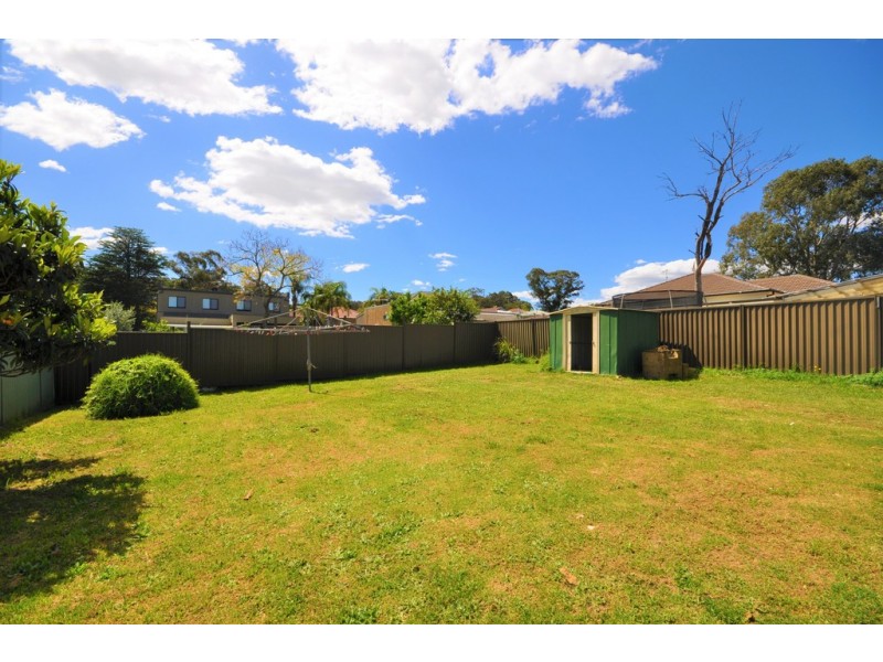 76 Railway Parade, Condell Park NSW 2200