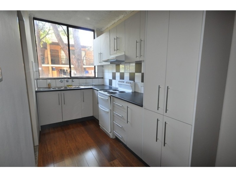 5/168 Greenacre Road, Bankstown NSW 2200