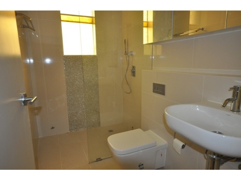 5/168 Greenacre Road, Bankstown NSW 2200