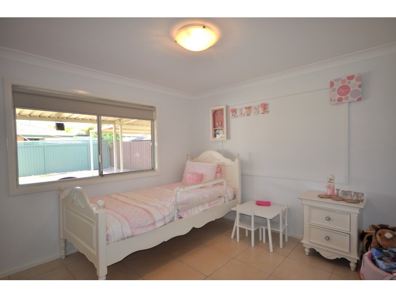 50 Endeavour Road, Georges Hall NSW 2198