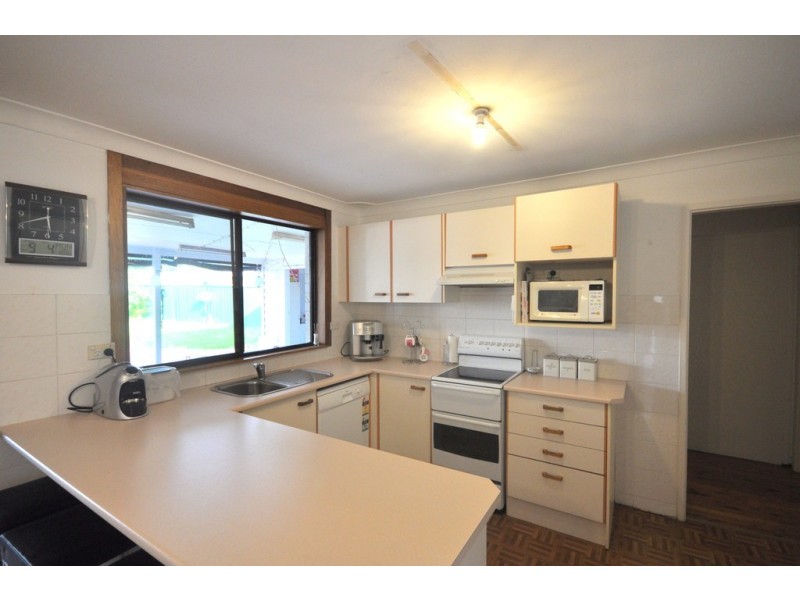 215 Henry Lawson Drive, Georges Hall NSW 2198