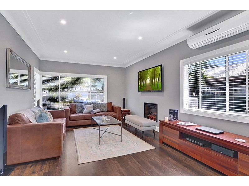 1 Compton Street, Bass Hill NSW 2197