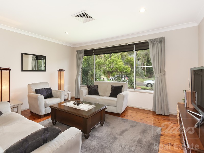 26 Yvonne Crescent, Georges Hall NSW 2198