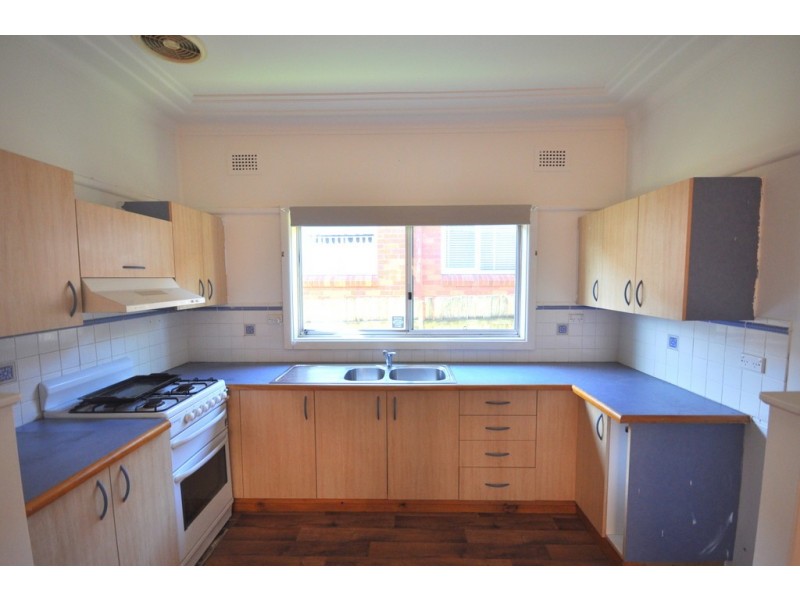 15 Chiswick Road, Greenacre NSW 2190