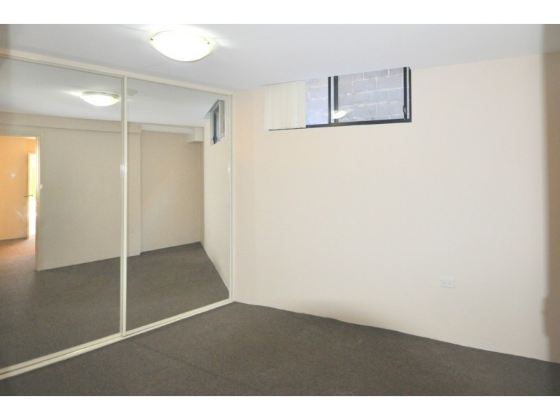 23B Caroline Crescent, Georges Hall NSW 2198