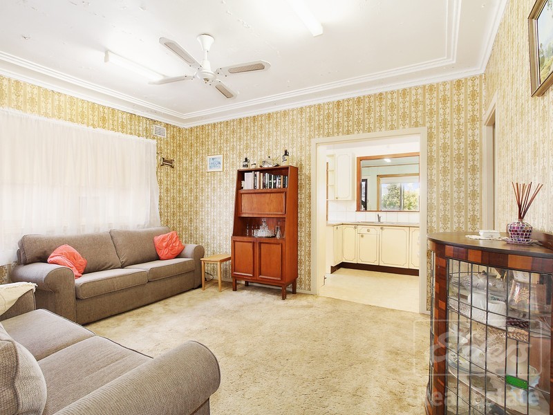 7 Karraba Street, Sefton NSW 2162