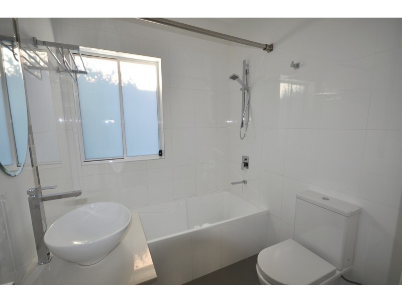 53 Bellevue Avenue, Georges Hall NSW 2198