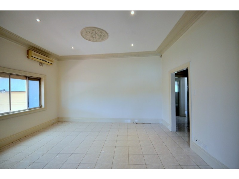 112 Clarence Street, Condell Park NSW 2200