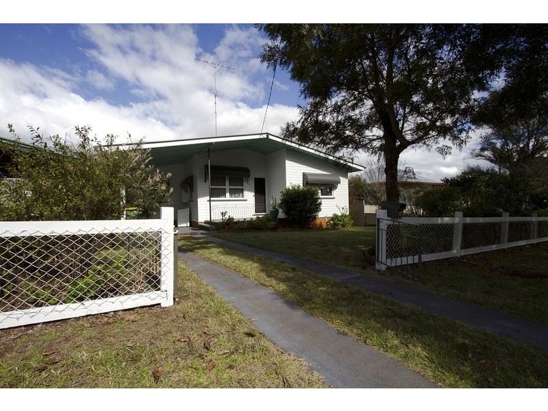 76 Crown Street, Rangeville QLD 4350