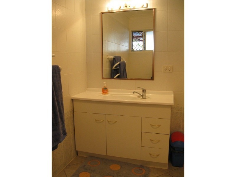 30 Wentworth Street, Centenary Heights QLD 4350