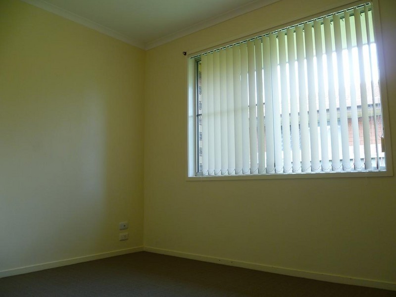 12 Claire Street, Centenary Heights QLD 4350
