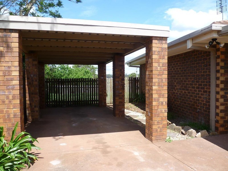 12 Claire Street, Centenary Heights QLD 4350