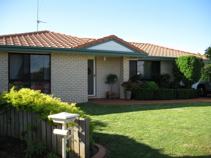 9 Ella Court, Darling Heights QLD 4350