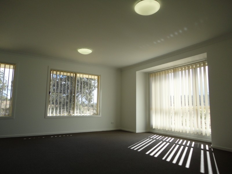 13 Egret Court, Meringandan West QLD 4352