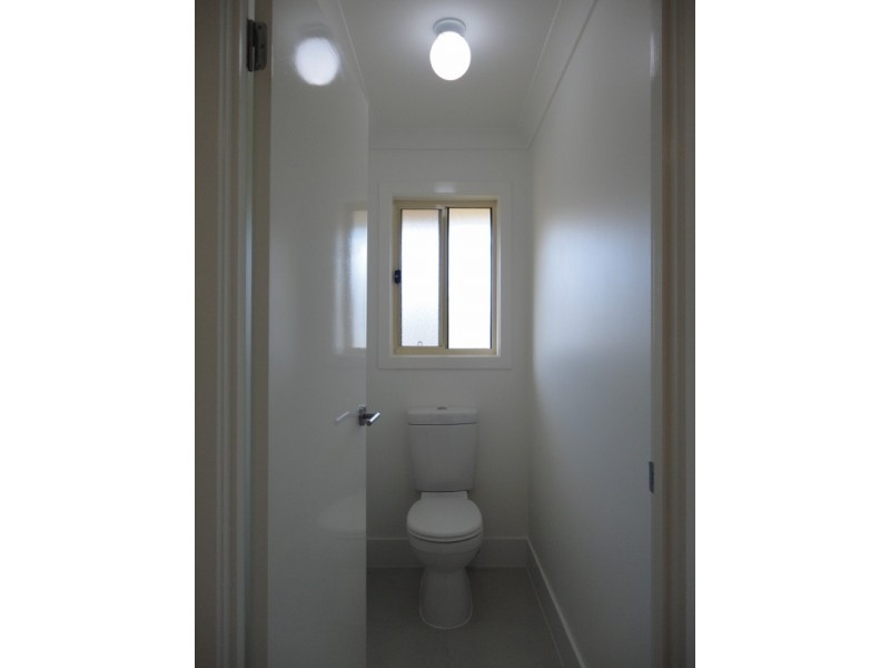 13 Egret Court, Meringandan West QLD 4352