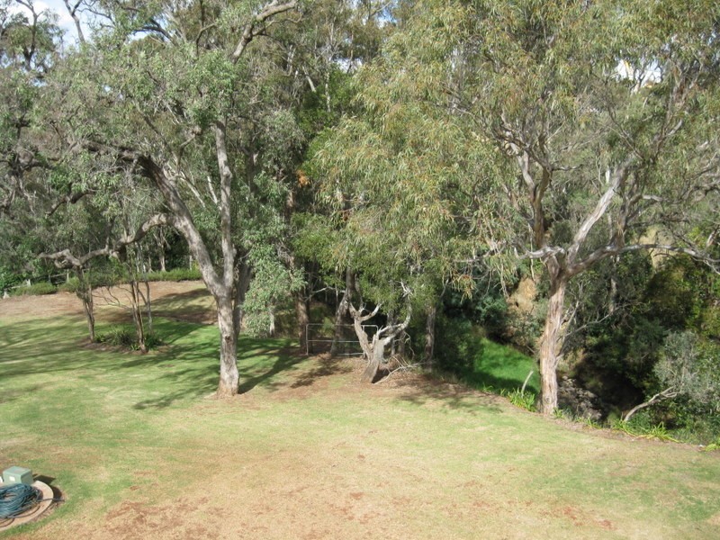 30 Moore Road, Toowoomba QLD 4350