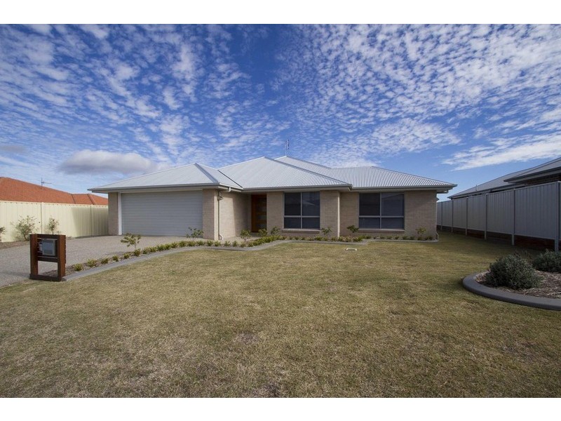 3 Woodville Court, Wyreema QLD 4352