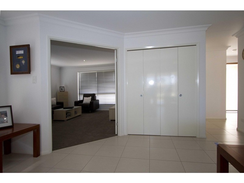 3 Woodville Court, Wyreema QLD 4352