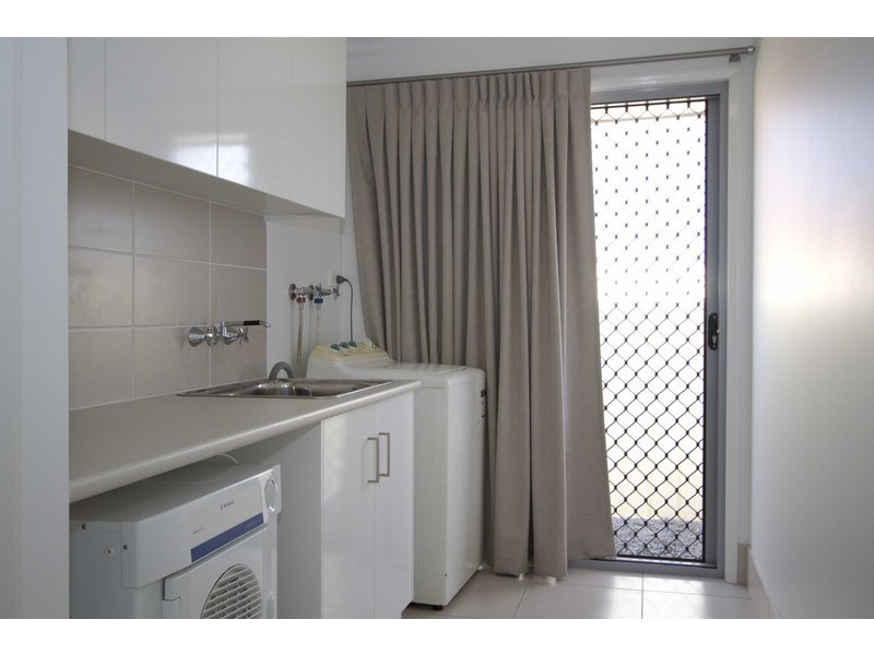 3 Woodville Court, Wyreema QLD 4352