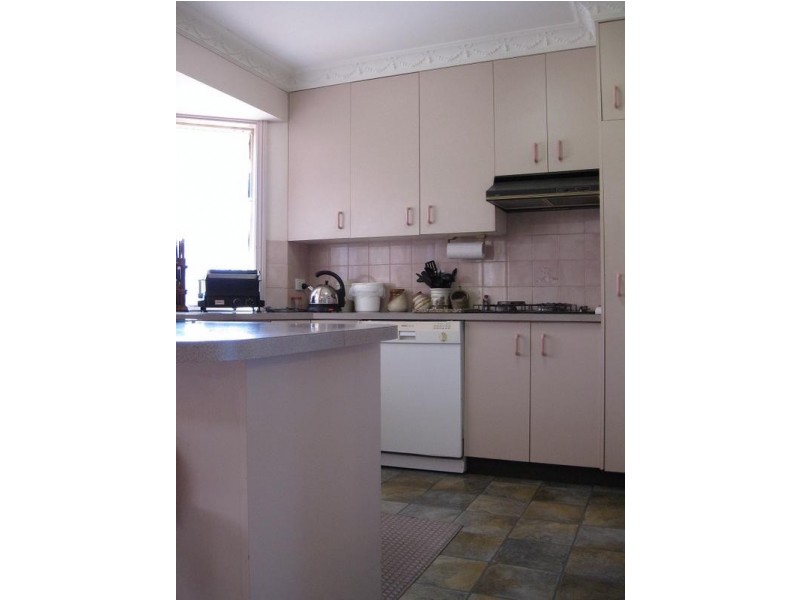 15 Stumm Street, Kearneys Spring QLD 4350
