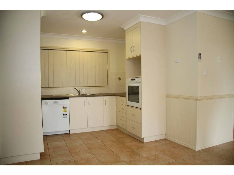 2A Miller Street, Harristown QLD 4350