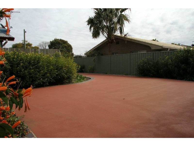 2A Miller Street, Harristown QLD 4350