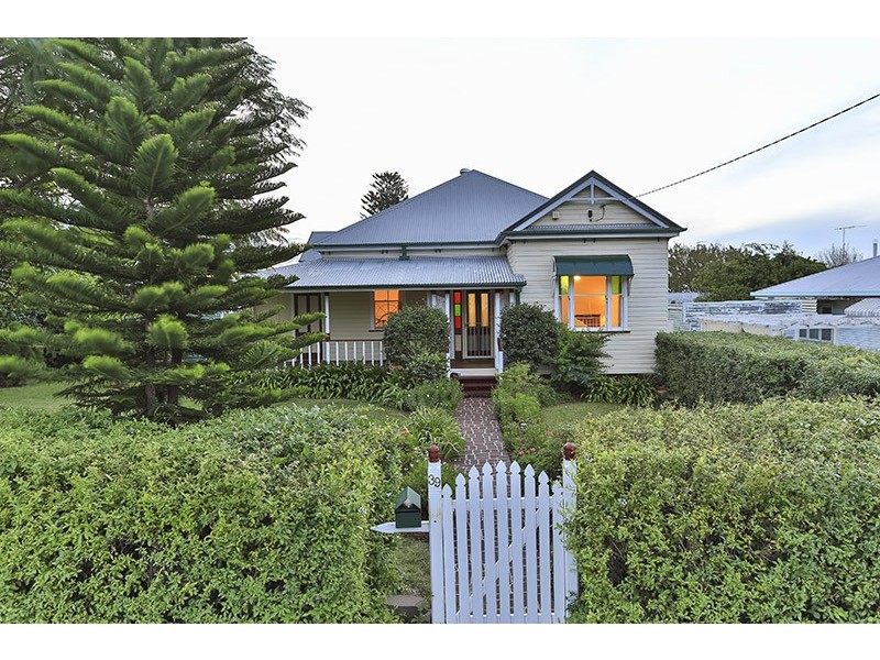 39 Phillip Street, East Toowoomba QLD 4350