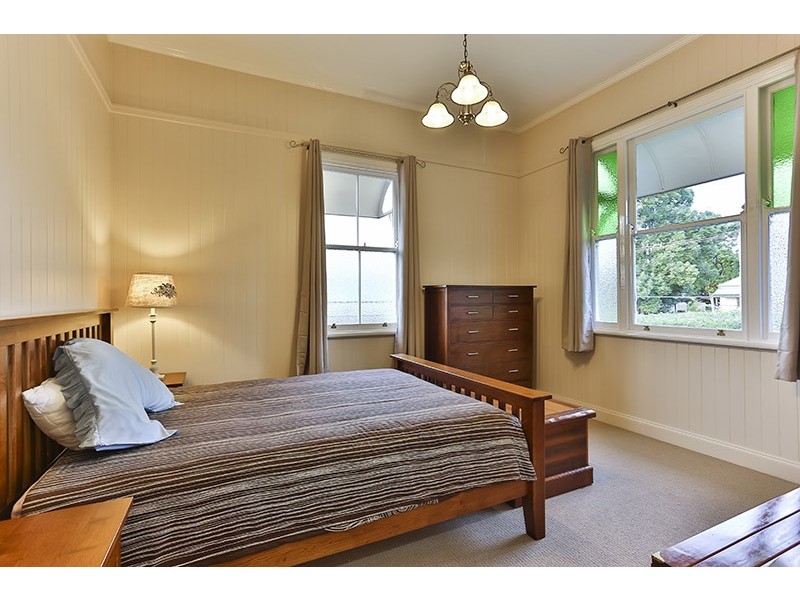 39 Phillip Street, East Toowoomba QLD 4350