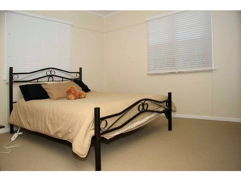 28 McCafferty Street, Wilsonton QLD 4350