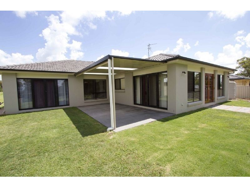 45 Highland Park Road, Meringandan West QLD 4352