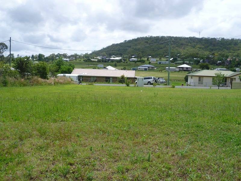 12 Elton Street, Greenmount QLD 4359