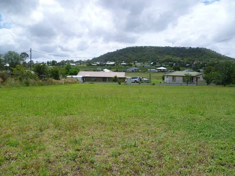 12 Elton Street, Greenmount QLD 4359