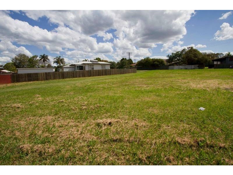 274 Long Street, South Toowoomba QLD 4350