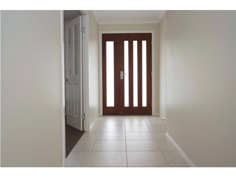 3 Wagtail Drive, Highfields QLD 4352