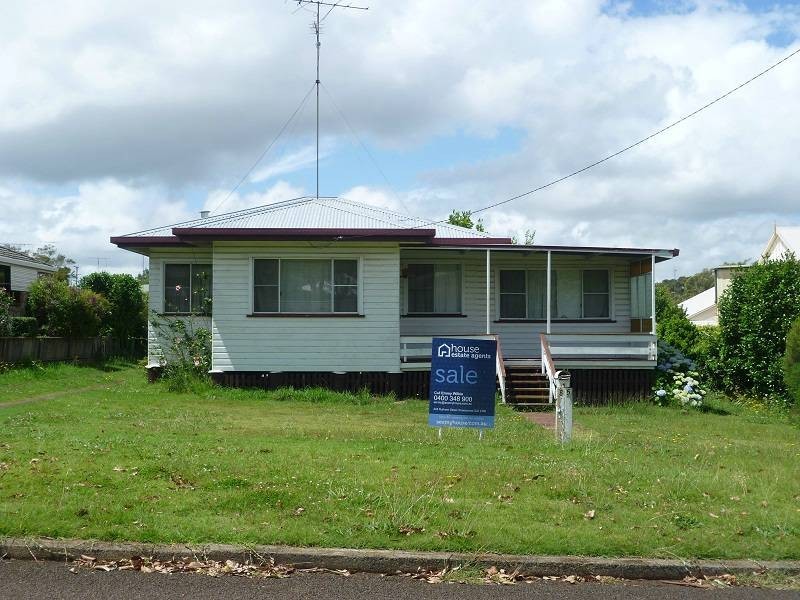 58 Crown Street, Rangeville QLD 4350