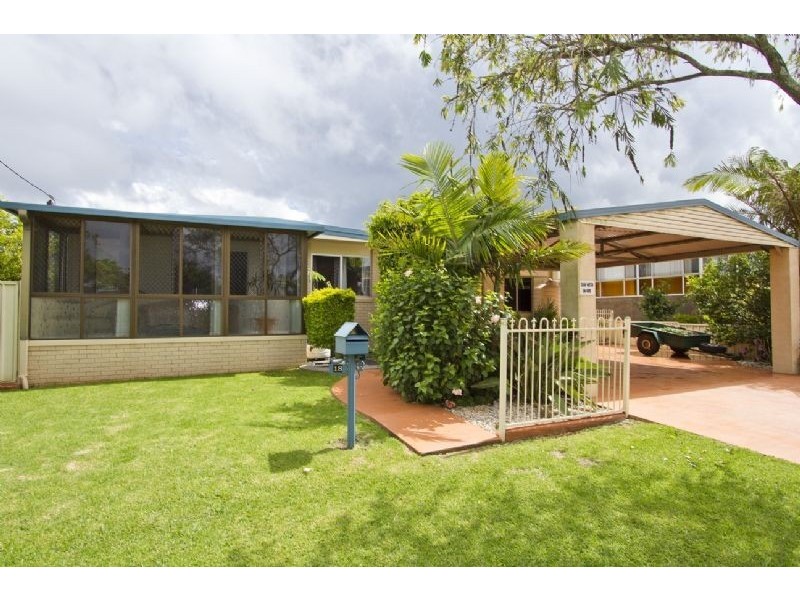 18 Canberra Street, Harristown QLD 4350