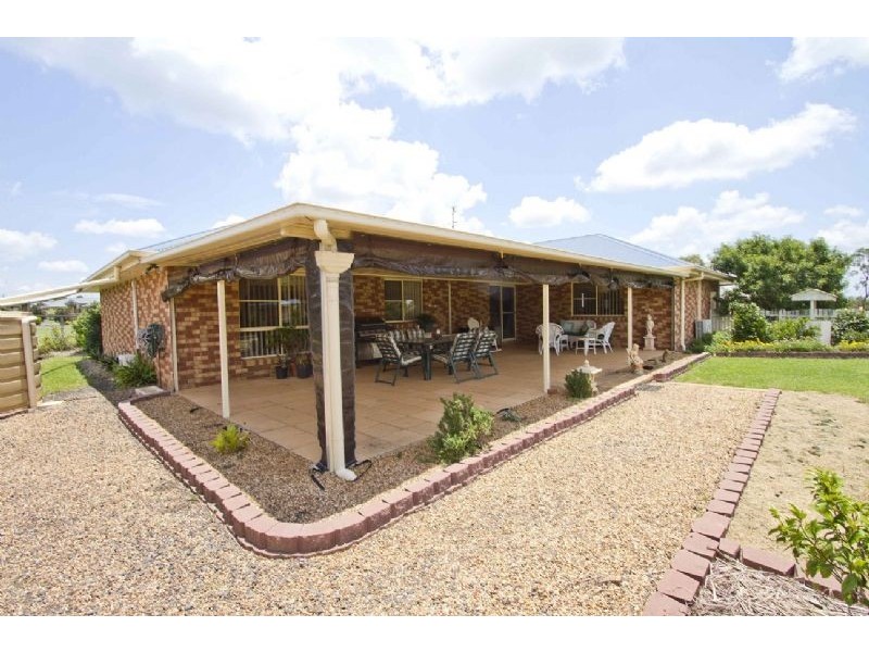 38 Highland Park Road, Meringandan West QLD 4352