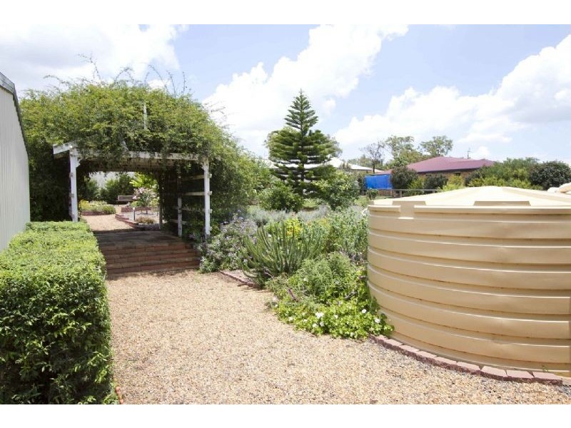 38 Highland Park Road, Meringandan West QLD 4352
